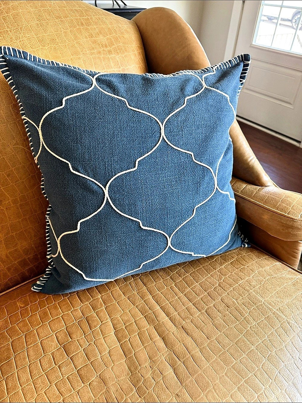 Set of 2:  Pottery Barn Blue & Ivory/White Cotton Accent Pillow Covers